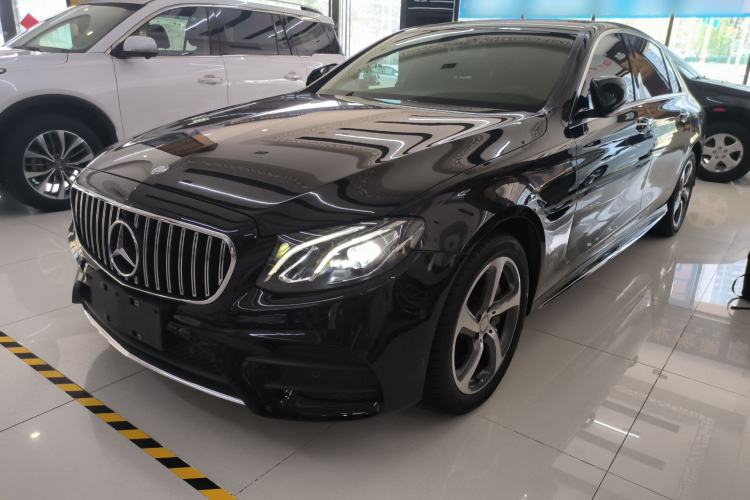 Used Mercedes-Benz E-Class 2017 E 300 L Sporty and Stylish Model