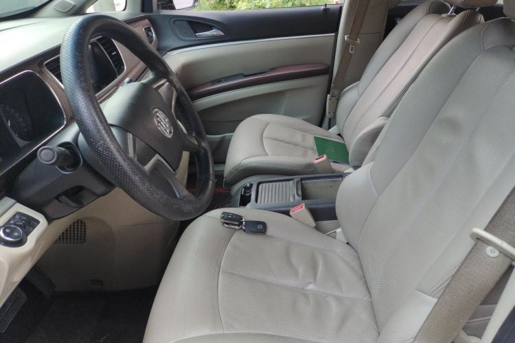 Used Buick GL8 2015 2.4L Luxury Business Premium Edition