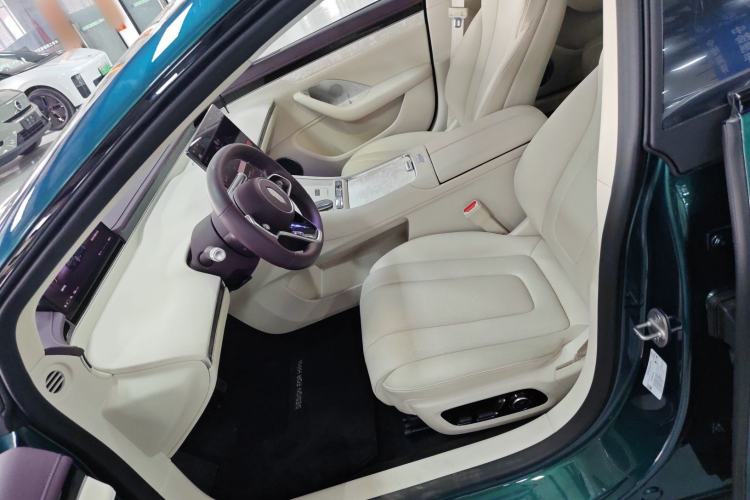 Used Hima Luxeed S7 2026 Model Max
