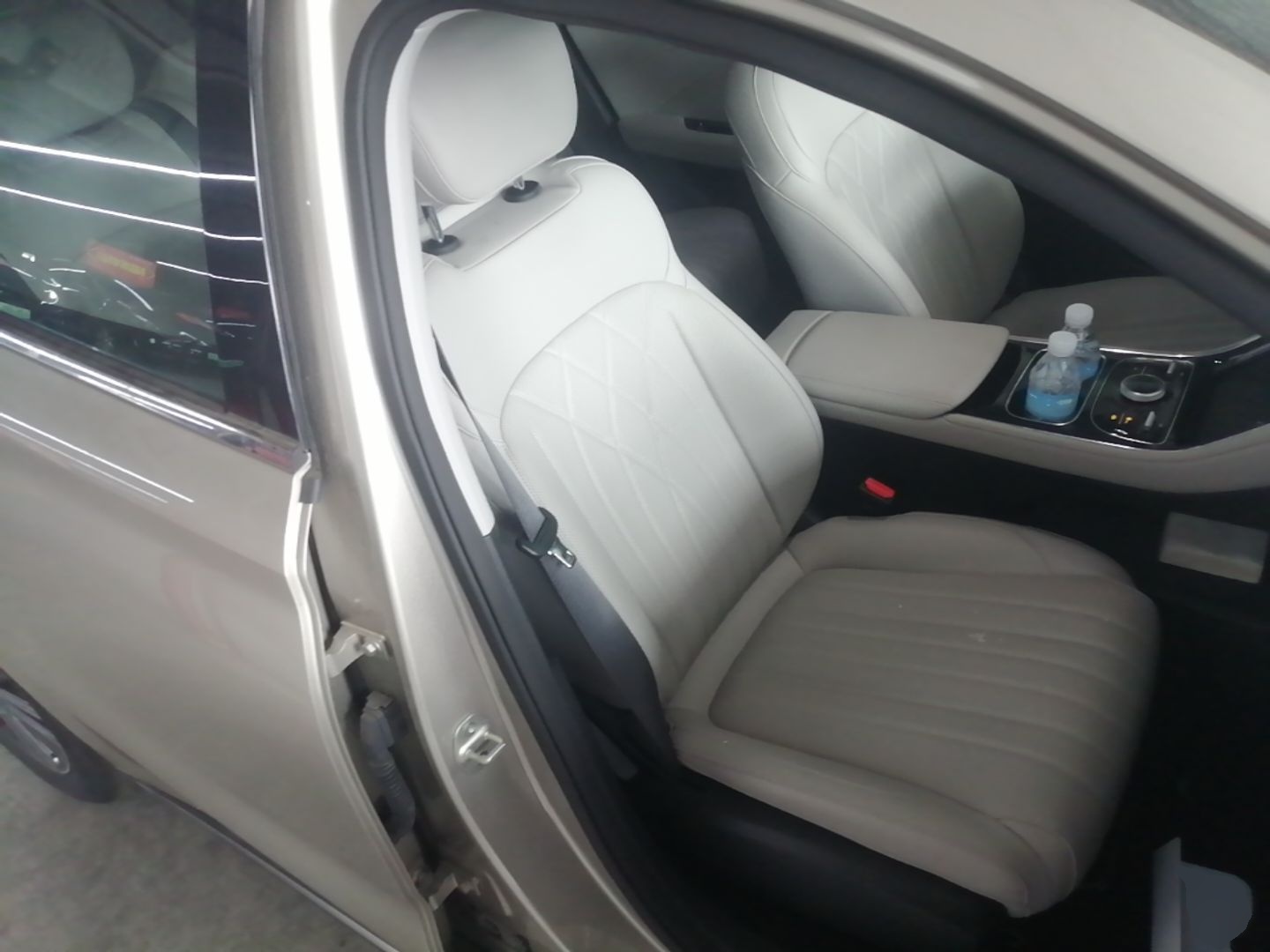 Geely Galaxy Stellar 6 2026 Model 125km Exploration+ Edition — снимка 19