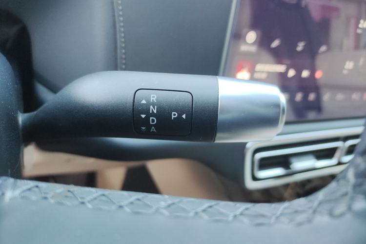 Used Li Auto L9 2022 Max model