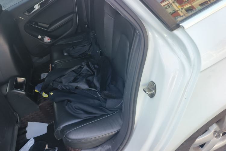 Used Audi A4L 2013 35 TFSI Automatic Comfort Model Left Rear Seat