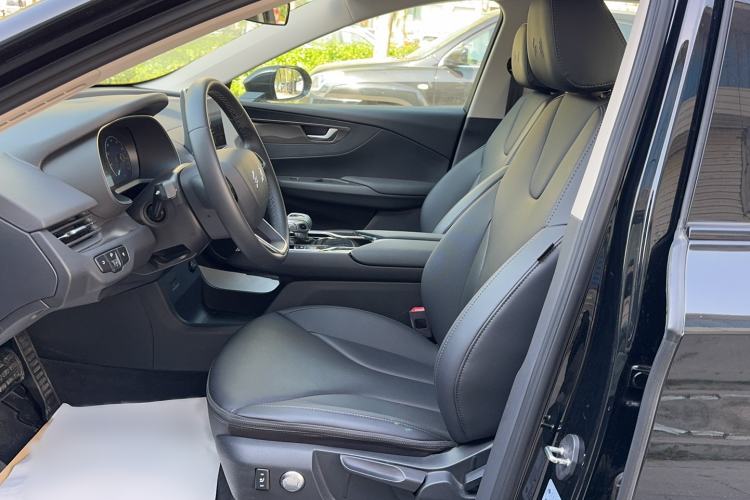 Used Hongqi E-QM5 2021 Charging Version Flagship Edition Left Front Seat