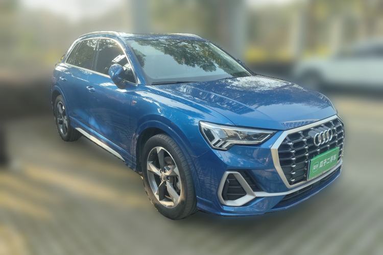 Used Audi Q3 2019 35 TFSI Fashion Dynamic Model