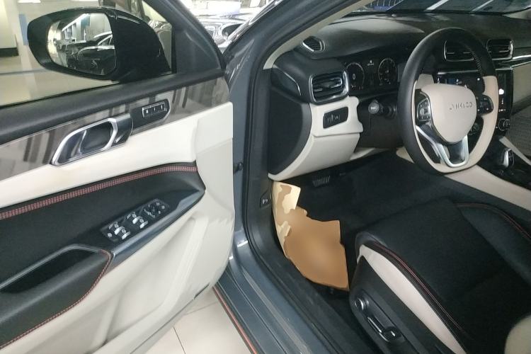 Used Lynk & Co 02 2019 High-Energy Edition 2.0T Automatic Two-Wheel Drive Shine Pro Edition China VI Standard Driver Seat