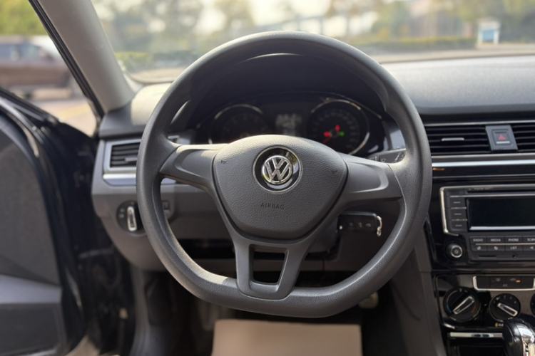 Used Volkswagen C-TREK 2017 1.6L Automatic Comfort Model
