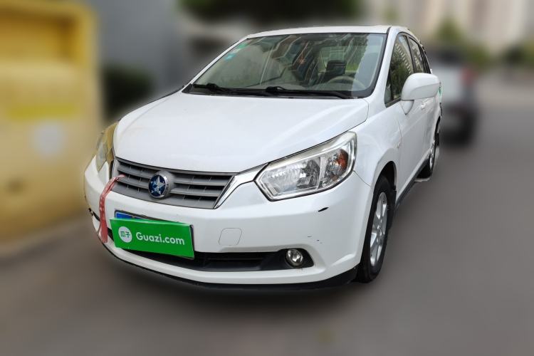 Used Venucia D50 2012 1.6L Manual Luxury Edition