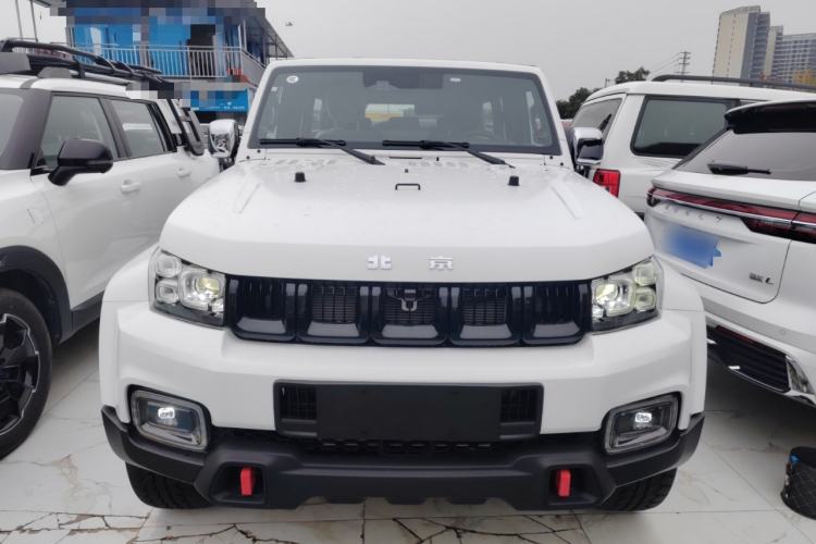 Used BAIC Off-Road BJ40 2023 2.0D Automatic Four-Wheel Drive Blade Hero Edition Adventurer Type (with Front and Rear Electronic Locks)
