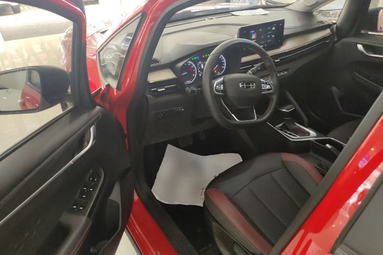 Used Geely Auto Vision X3 2021 PRO 1.5L CVT Deluxe Model
