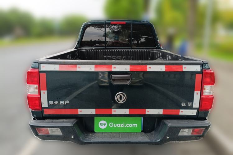 Used Dongfeng Ruichi 2023 2.4T Diesel Two-Wheel Drive Business Edition Long Cargo Bed YCY24165-61
