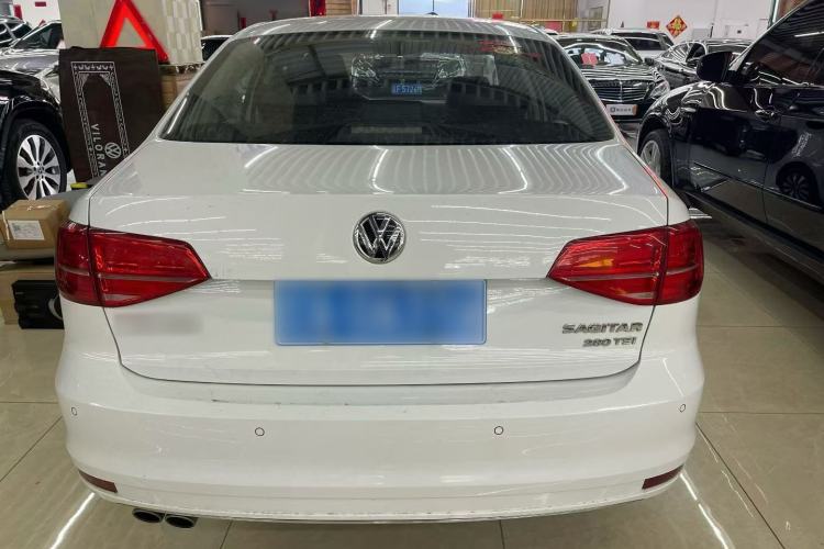 Used Volkswagen Sagitar 2018 280TSI DSG Comfort Model Exterior 4