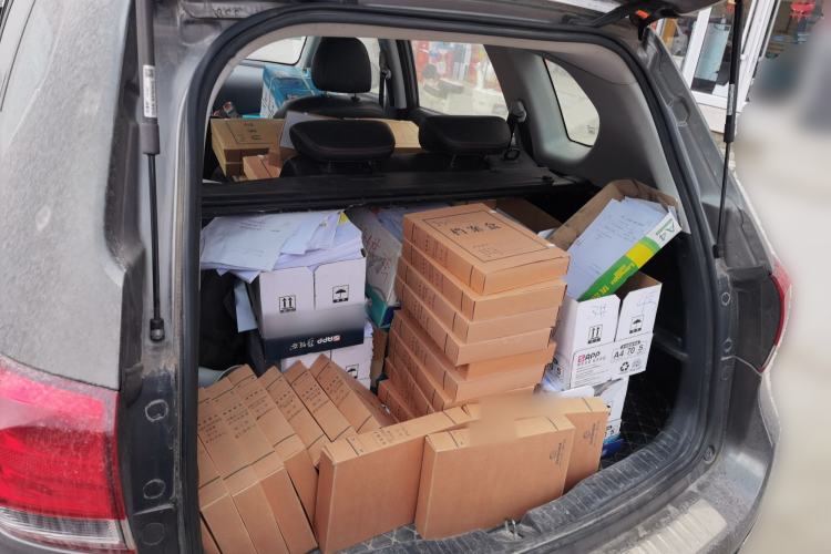 Used Haval H6 2013 Upgraded Model 2.4L Automatic Two-Wheel Drive Elite Version
