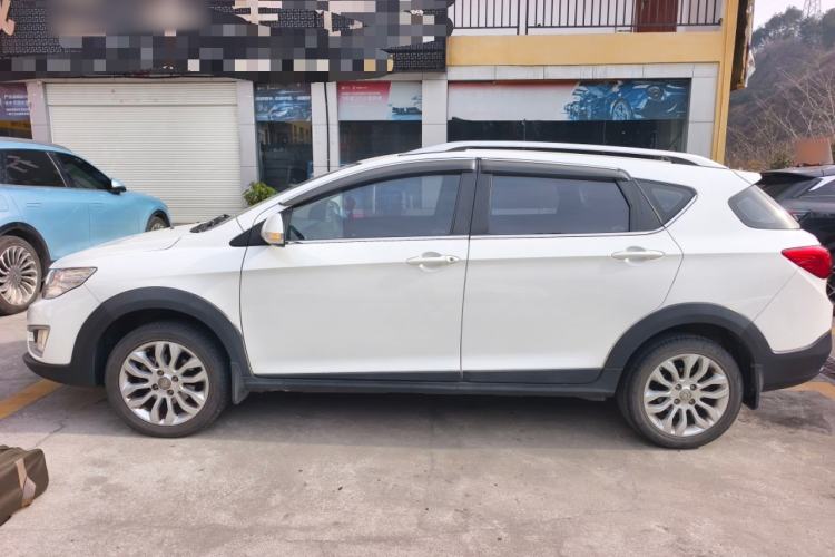 Used Dongfeng Aeolus AX3 2016 1.5L Automatic Shangkue Model

