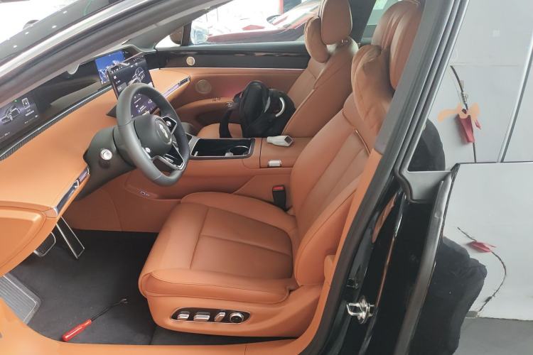 Used Hima S9T 2025 Model Range-Extended Ultra Long-Range Version Left Front Seat