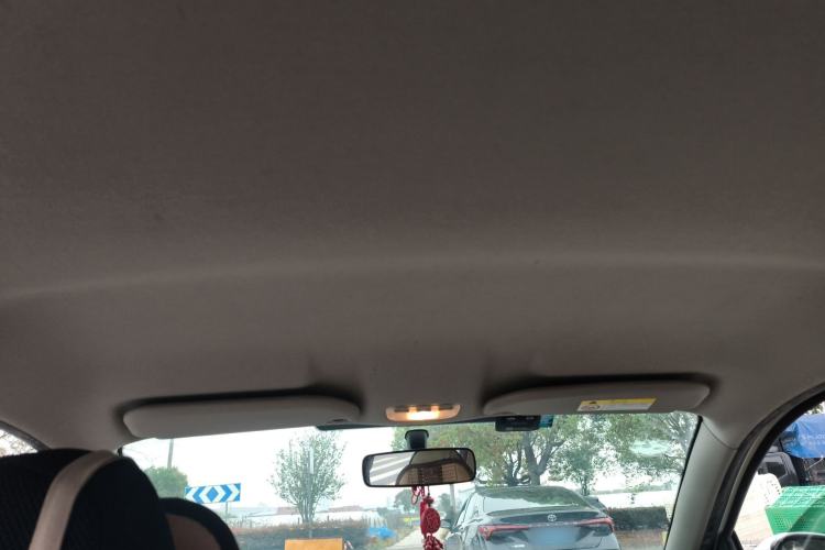 Used Peugeot 301 2014 1.6L Manual Comfort Edition Headliner