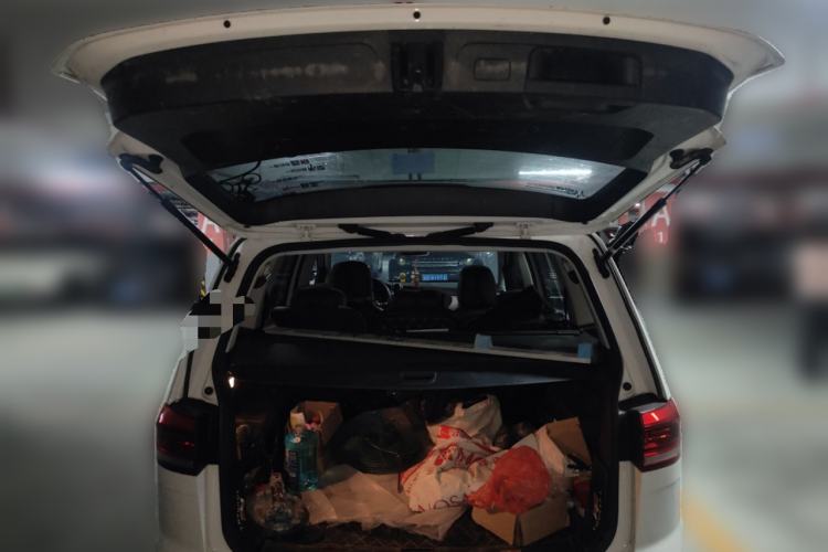 Used Volkswagen Touran 2018 Volkswagen Touran L 280TSI DSG Comfort Edition 7 Seats China VI Standard Trunk