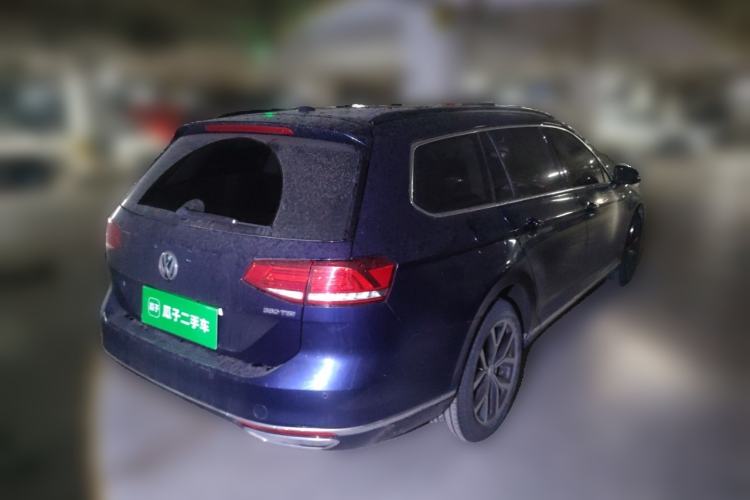 Used Volkswagen Variant 2018 380TSI Two-Wheel Drive Comfort Edition
