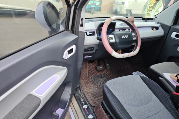 Used Chery QQ Ice Cream 2022 120km Conical Shape Lithium Iron Phosphate Driver Seat