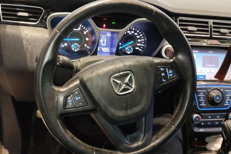 Used JMC Yusheng S330 2016 1.5L GTDi Automatic Two-Wheel Drive Comfort Edition
