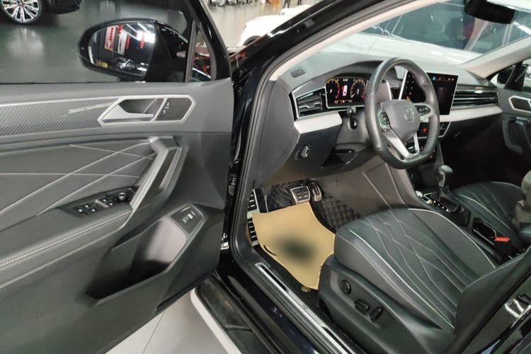 Used Volkswagen Tiguan L 2024 330TSI Automatic Two-Wheel Drive R-Line Enhanced Edition Driver Seat