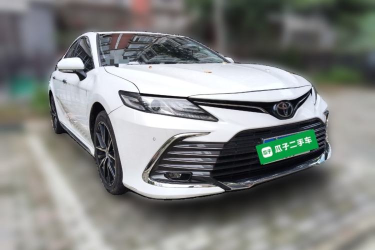 Used Toyota Camry 2023 2.0G Luxury Edition
