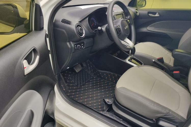 Used Kia Pegas 2020 Revised Version 1.4L Automatic Elite Connect Edition Driver Seat