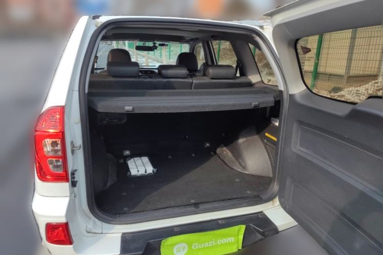 Used Chery Tiggo 3 2016 1.6L CVT ZhiShang Edition Trunk