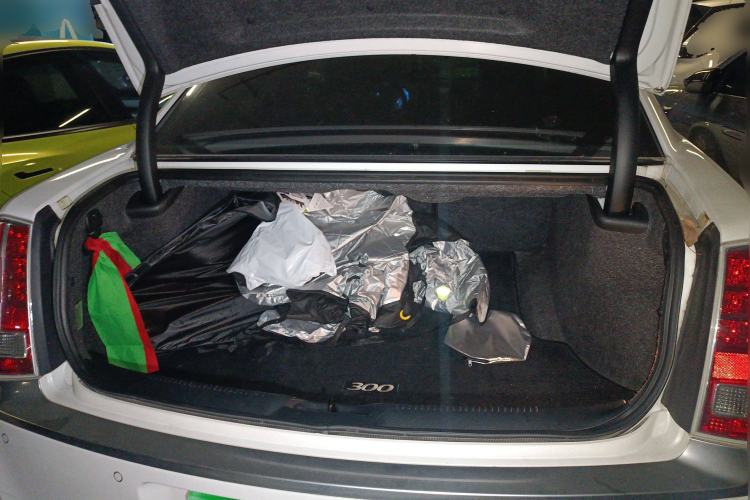 Used Chrysler 300C 2014 3.0L Excellence Edition
