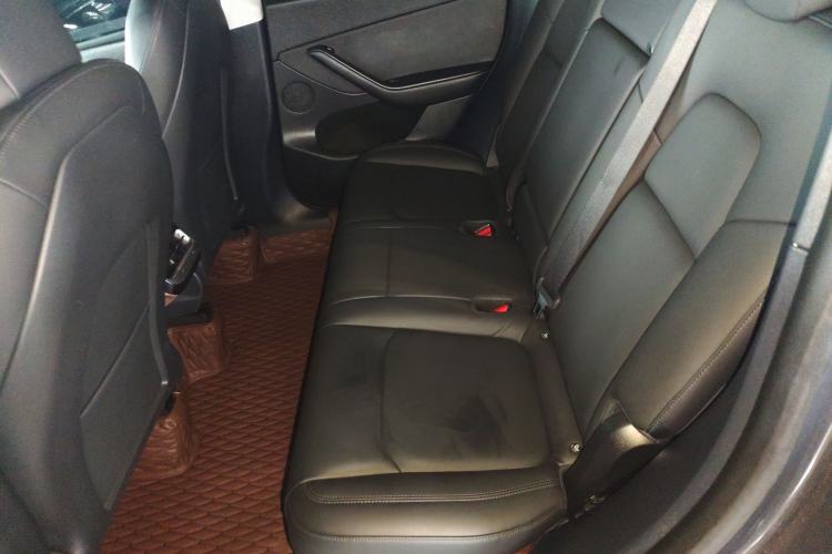 Used Tesla Model Y 2021 Long-Range All-Wheel-Drive Version