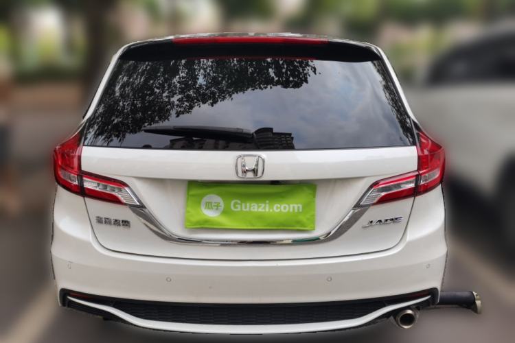 Used Honda Jade 2017 1.8L automatic Comfort version 5 seats Rear