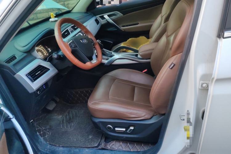 Used Geely Auto Emgrand X7 Sport 2016 1.8TD Automatic ZhiZun Version
