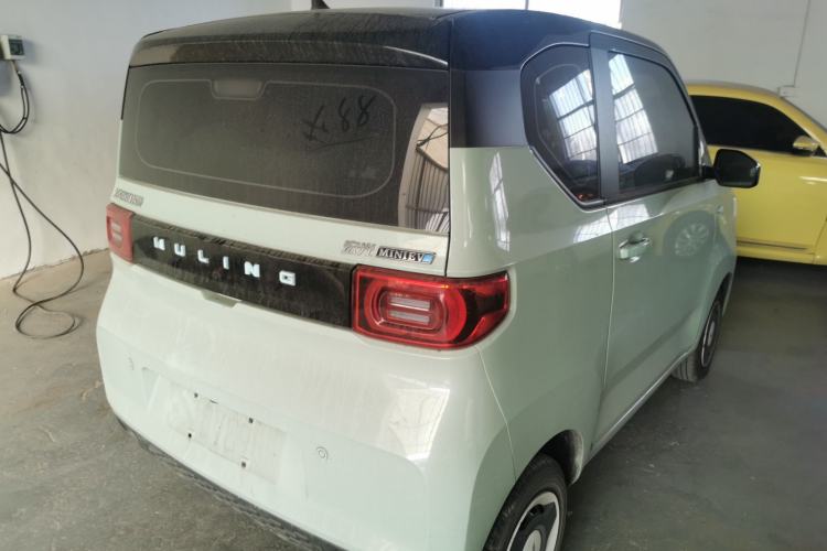 Used Wuling Hongguang MINIEV 2022 Macaron Premium Model – Lithium Iron Phosphate
