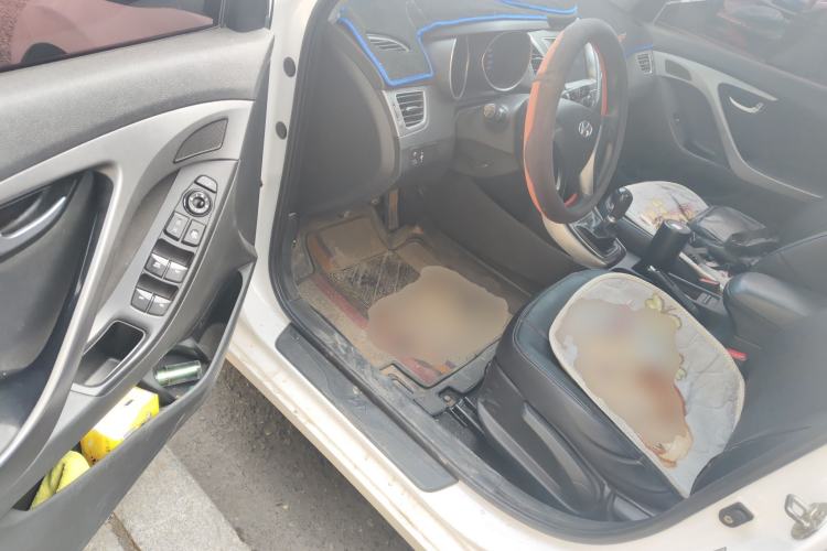 Used Hyundai Elantra (5th Generation / Langdong) 2016 1.6L Manual Luxury Model
