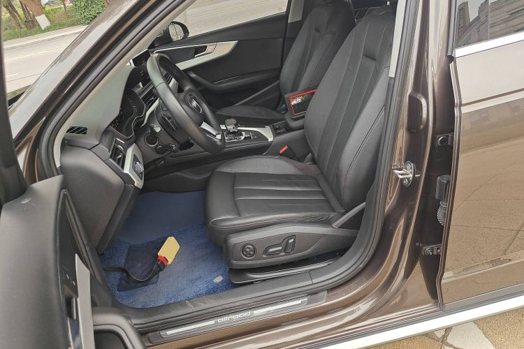 Used Audi A4 2017 45 TFSI allroad quattro Sport model Left Front Seat