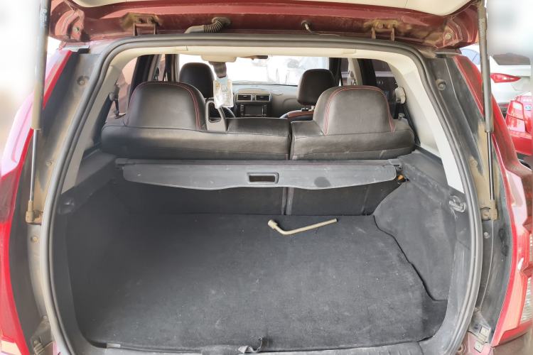 Used FORTHING Joyear X5 2015 1.6L Manual Luxury Model Trunk