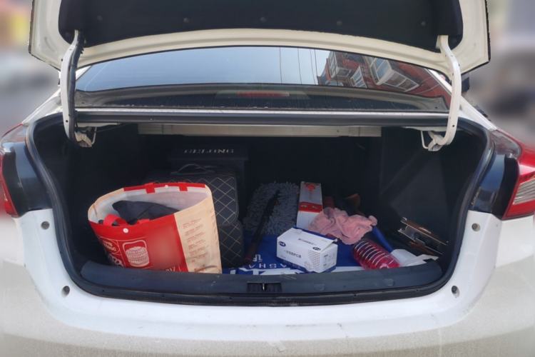 Used Zotye Z500 2015 1.5T CVT Luxury Model
