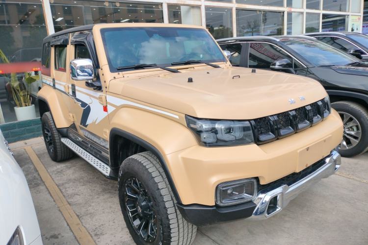 Used BAIC Off-Road BJ40 2019 2.3T Automatic Four-Wheel Drive Ring the Tower Champion Edition China VI

