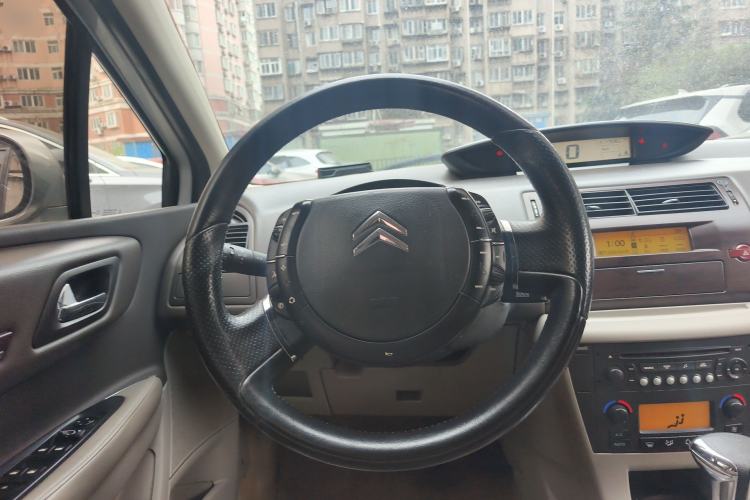 Used Citroen C-Triomphe 2006 2.0L Automatic Flagship Edition