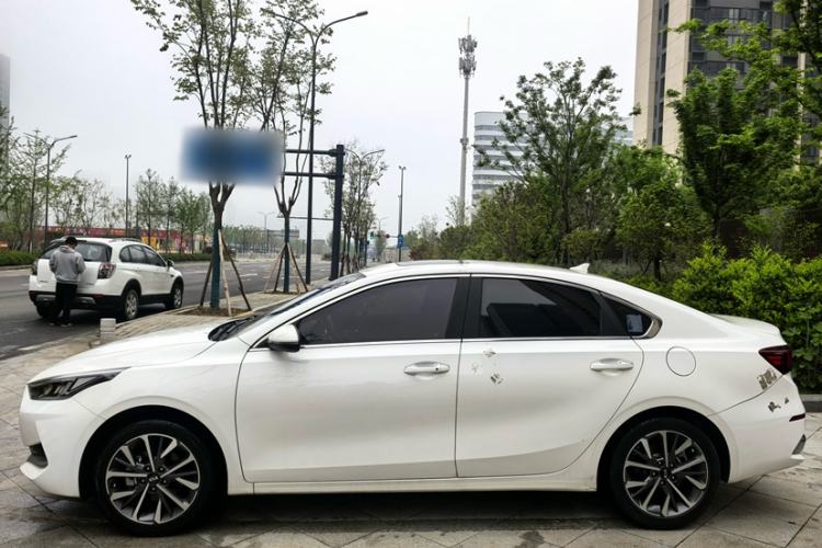 Used Kia K3 2020 1.5L CVT Fashion Edition Exterior 1