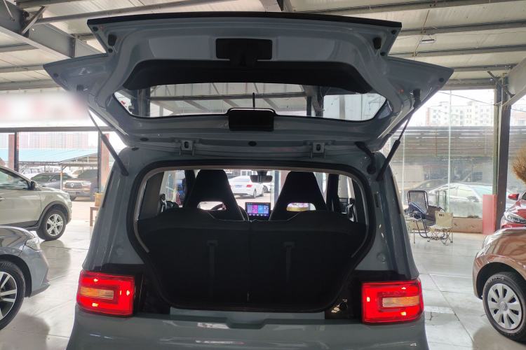 Used Wuling Hongguang MINIEV 2022 Zizai Version Lithium-NMC Trunk