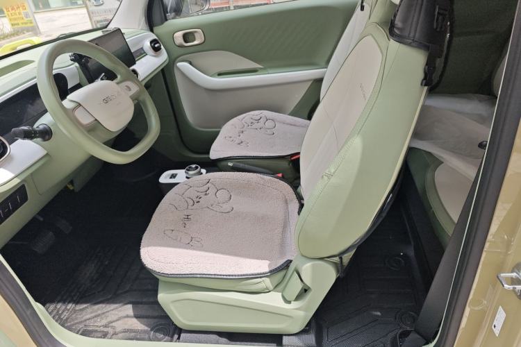 Used Geely Galaxy Panda 2025 210km Panda Rider Left Front Seat