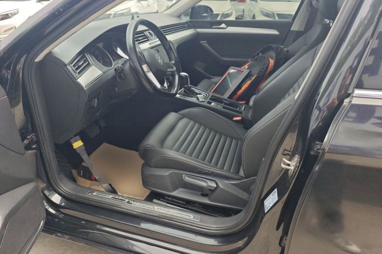 Used Volkswagen Magotan 2020 280TSI DSG Comfort Edition Left Front Seat