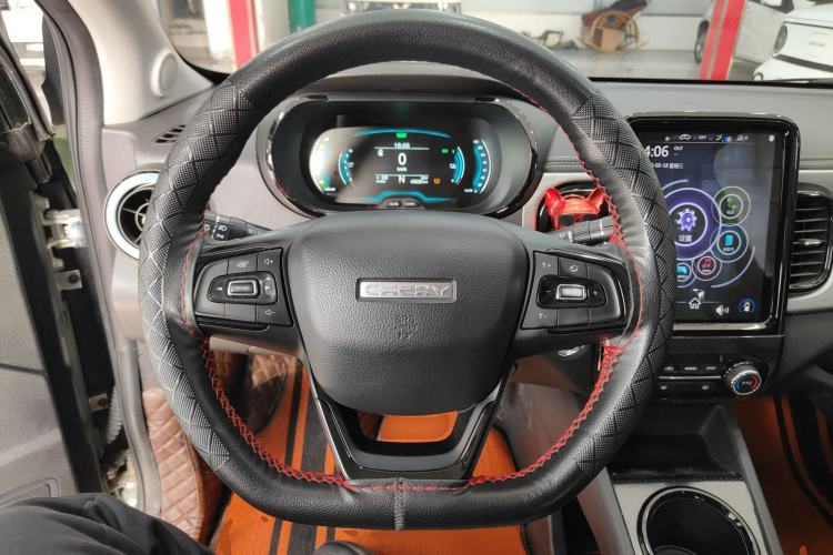 Used Chery QQ Little Ant 2022 Sweet Pink Edition Half-Sugar Version 3-Cell Lithium 30kW 408km Steering Wheel