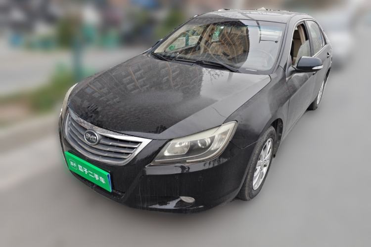 Used BYD G6 2013 2.0L Manual Luxury Version
