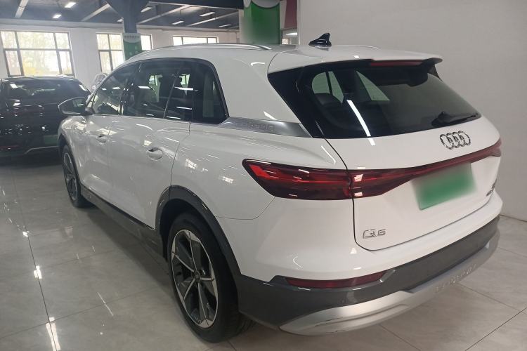 Used Audi Q5 e-tron 2023 40 e-tron Starry Edition Luxury Package Rear Left 45 Deg