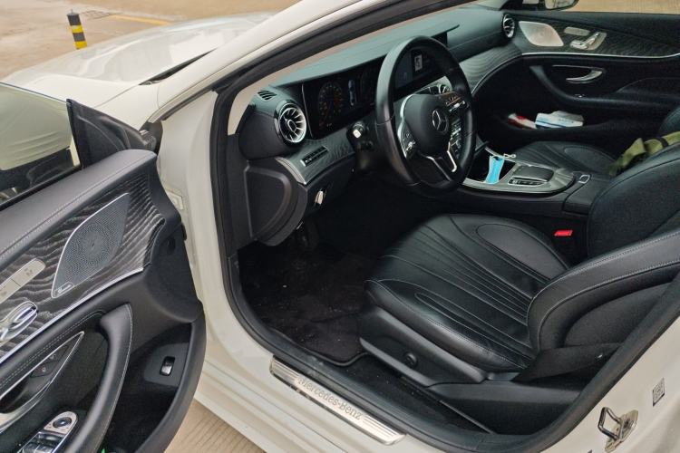 Used Mercedes-Benz CLS 2018 CLS 350 4MATIC Driver Seat