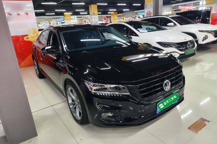 Used Volkswagen Passat 2019 380TSI Luxury Edition China VI Standard