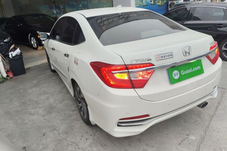 Used Honda Crider 2016 1.8L CVT Luxury Edition
