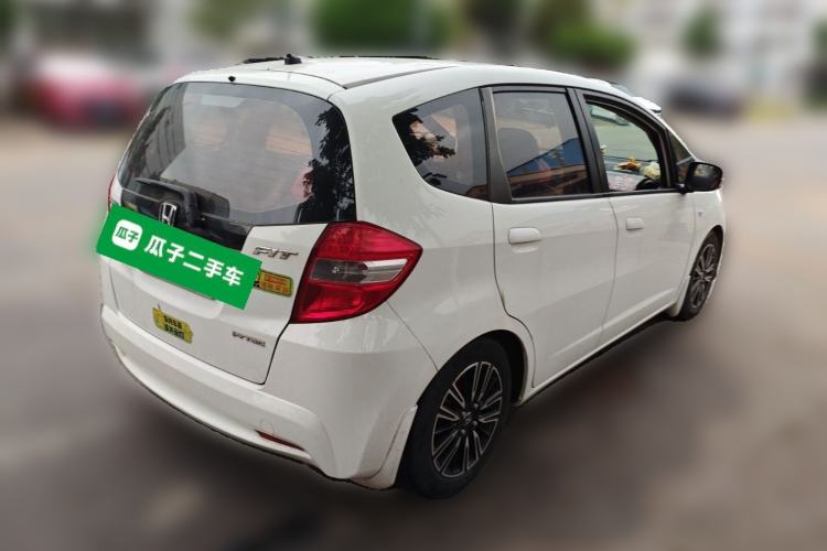 Used Honda Fit 2011 1.3L automatic comfort version