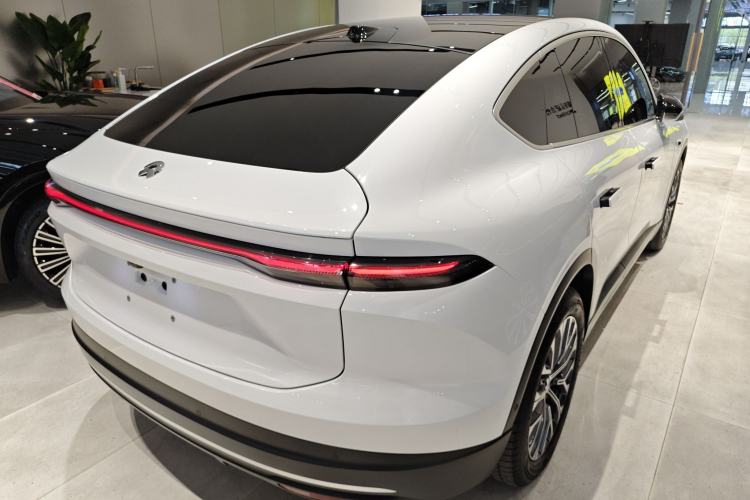 Used Nio EC6 2024 75 kWh Rear Right 45 Deg